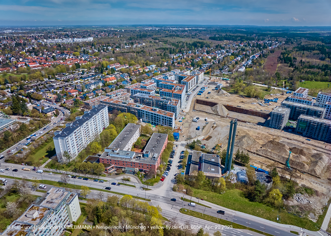 21.04.2023 - Luftbilder von der Baustelle Alexisquartier und Pandion Verde in Neuperlach